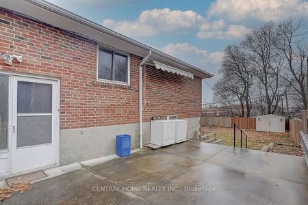 For Lease - 50 Sherwood Forest Drive Unit# Lower, Markham, Ontario - Photo 5