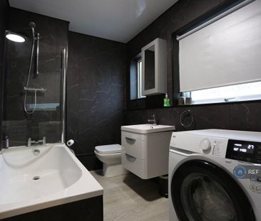 3 bedroom end of terrace house to rent - Photo 6