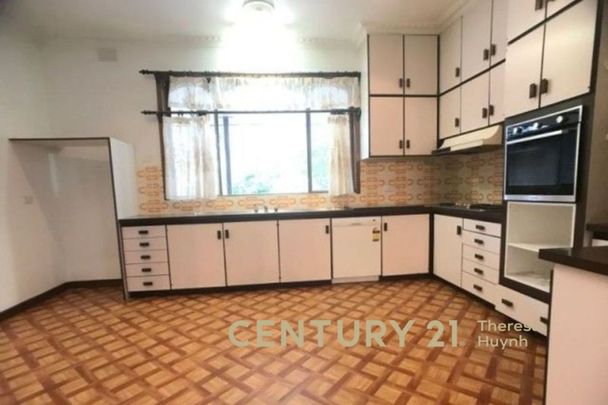 For Rent: a Property in Canterbury - Photo 1