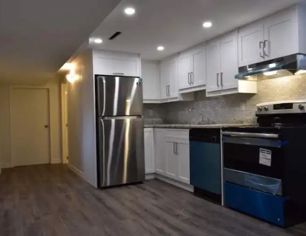 Lower - 123 East 19th Street | 123 East 19th Street, Hamilton - Photo 1