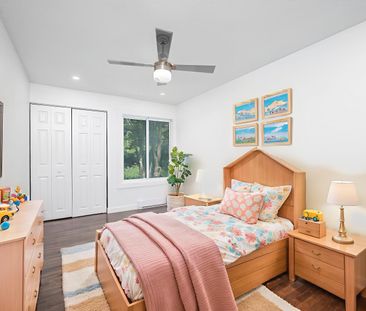 For Lease - 15 Banner Road Unit# M, South of Baseline to Knoxdale, ... - Photo 2