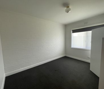 One bedroom unit - Photo 1