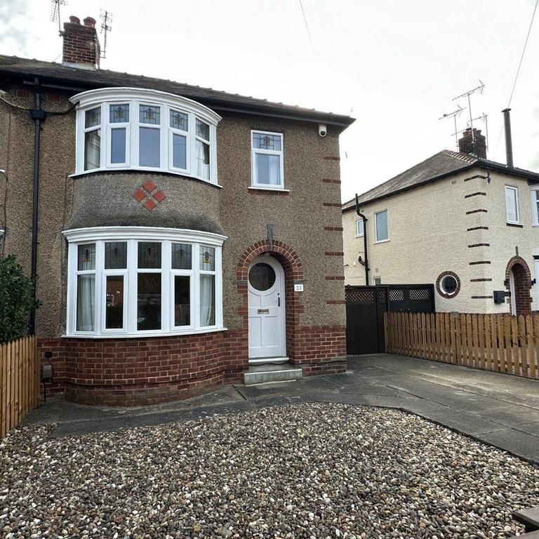 2 bedroom semi-detached house to rent - Photo 1