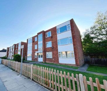 Richard Court, Alston Road, High Barnet, Barnet, Hertfordshire, EN5 - Photo 4