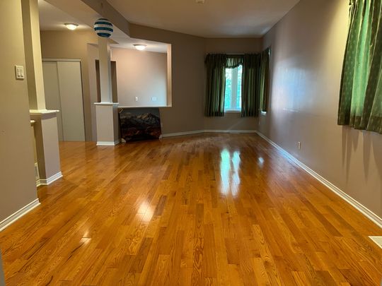 For Lease - 270 DEERCROFT Avenue, Barrhaven, Ontario - Photo 1