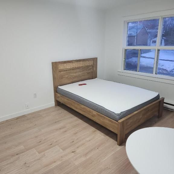 1 1/2 - Sherbrooke - $725 /mois - Photo 1