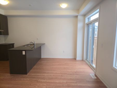 For Lease - 474 Provident Way Unit# 22, Hamilton, Ontario - Photo 5