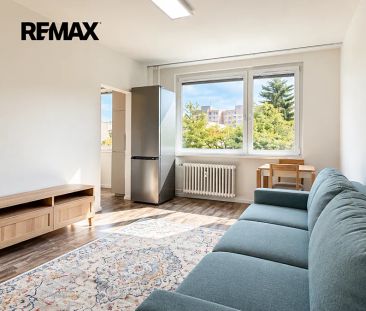 Pronájem bytu 1+1 30 m² - Photo 1