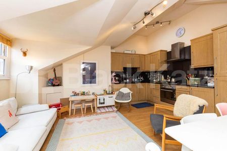 Two double bedroom flat located moments from the vibrant Crouch End Broadway - Photo 4