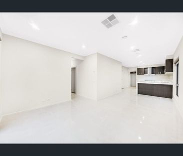 For Lease - Modern Family Living in a Quiet, Convenient Wyndham Val... - Photo 3