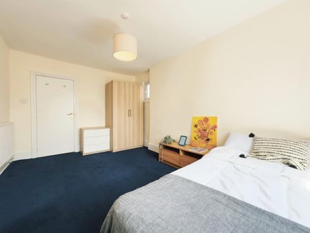 Room in a Shared House, Boundaries Road, SW12 - Photo 5