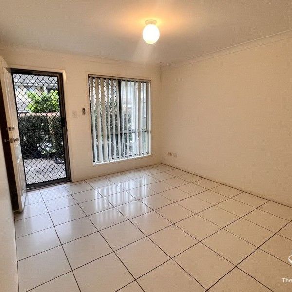 3 Bed Townhouse- 113 Castle Hill Dr, Murrumba Downs - Photo 1