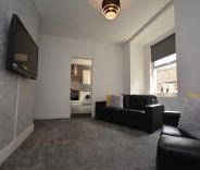 1 bed Room for Rent - Photo 2