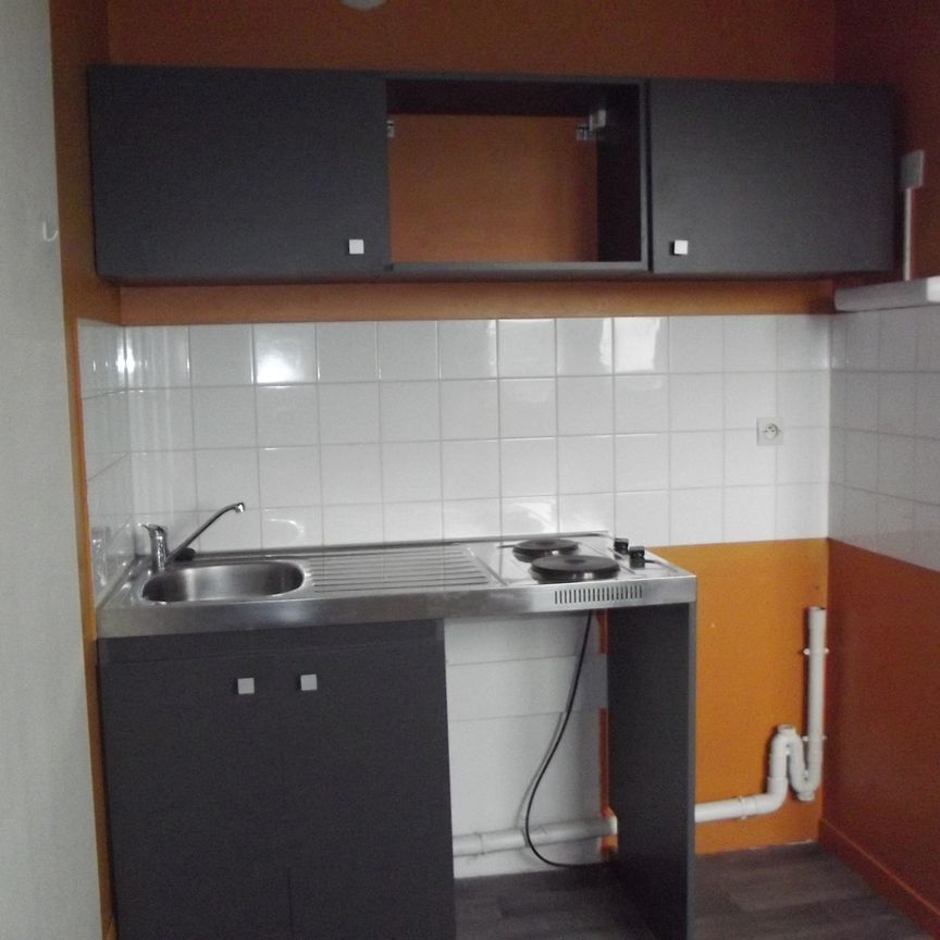 MONCHY ST ELOY - Photo 1