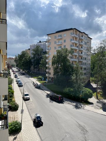 Smedsbacksgatan, Stockholm - Photo 2