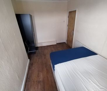 Room in a Shared Flat, Wightman Road, N8 - Photo 1