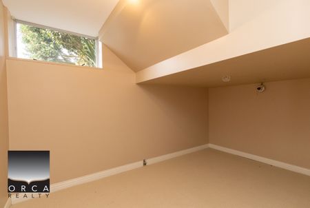 14357 Magdalen Avenue, White Rock - Photo 5