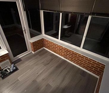 2 bedroom semi-detached house to rent - Photo 6