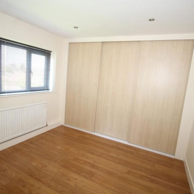 2 bedroom semi-detached house to rent - Photo 1