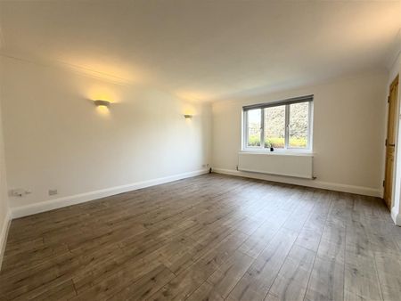 Willaston Green Mews, Willaston - Photo 2