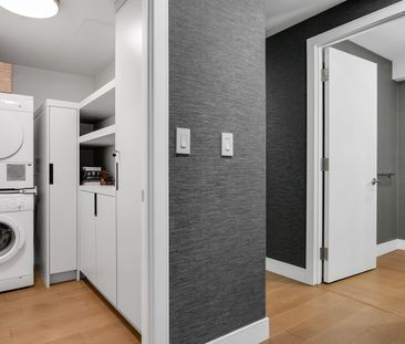 For Lease - 180 University Avenue Unit# 2408, Toronto, Ontario - Photo 2