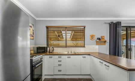 Low-Maintenance Living in a Quiet Gawler East Location - Photo 2