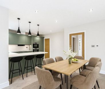 3 bedroom semi-detached house to rent - Photo 5