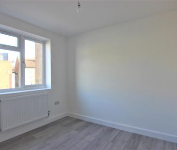 4 bedroom maisonette to rent - Photo 4
