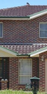 Well Kept&comma; 3 Bedroom Family Home&excl; - Photo 3