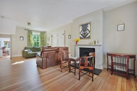 2 bedroom terraced house to rent - Photo 4