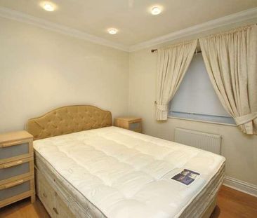 Mannock Mews, London, E18 - Photo 6