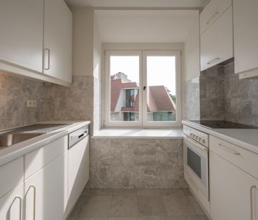 Mooi gemeubeld appartement top gelegen op een boogscheut van de wan... - Photo 4