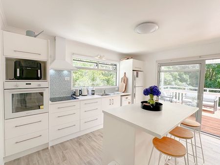 2-Bedroom Cottage in Motuoapa - Photo 5