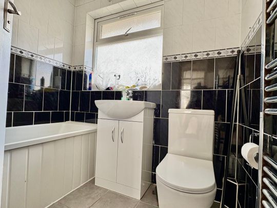 Tavistock Road, Yiewsley, West Drayton, UB7 7QY - Photo 1