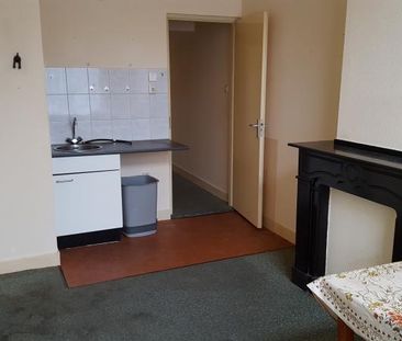 Per direct beschikbaar: 2-kamerappartement op een centrale locatie ... - Photo 4
