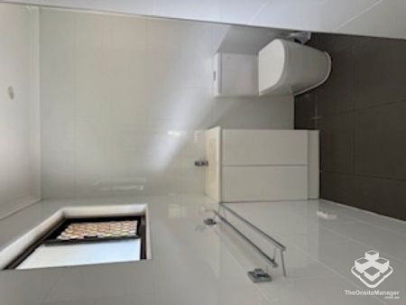 3 br Home $900p.w. - Mudgeeraba - Photo 4