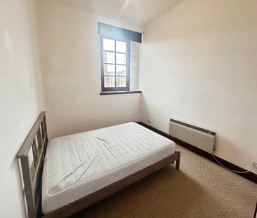 2 bedroom flat to rent - Photo 3