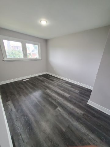 For Lease - 15 Camille Court Unit# Upper, Hamilton, Ontario - Photo 3