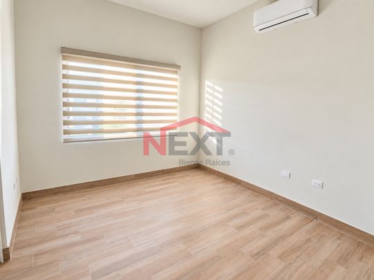 CASA EN RENTA EN REAL DE CASTILLA - Foto 1