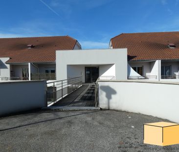 Location Appartement 3 pièces 56m² BELLEY 01300 - Photo 2