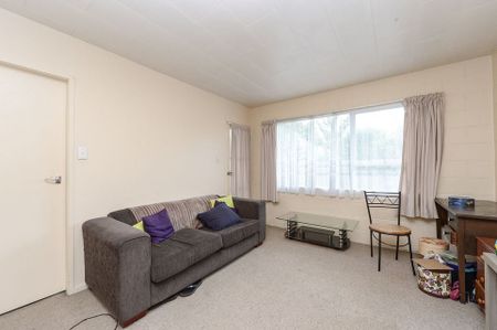 Tidy 2BR Unit in Claudelands - Photo 3