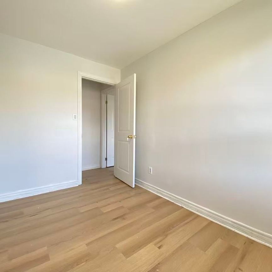 For Lease - 6 Deblyn Drive, Toronto, Ontario - Photo 1