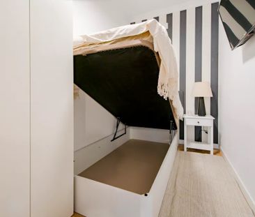 Calle del Castillo, Madrid, Community of Madrid 28010 - Photo 2