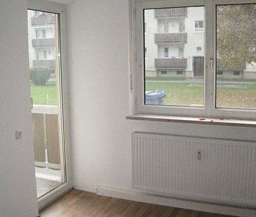 Ihre Zukunft - Ihre Wohnung: Renovierte 3 - Zimmer Wohnung mit Balkon! - Photo 4