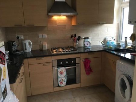 1 bedroom flat to rent - Photo 3