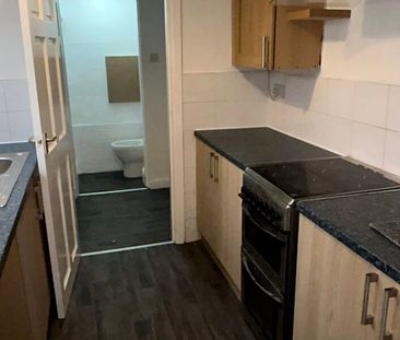 Pembroke Street, Burnley, BB10 1SN - Photo 2