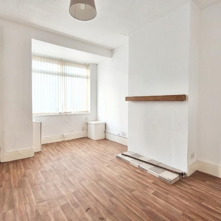 2 bedroom house to rent - Photo 1