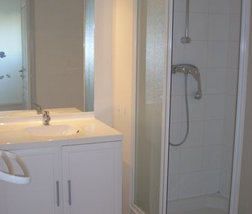 Location Appartement 2 pièces 38m² LA ROCHELLE 17000 - Photo 1