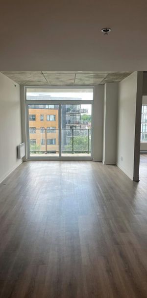 2 CH - 1 SDB - Terrebonne - $2,000 /mo - Photo 1