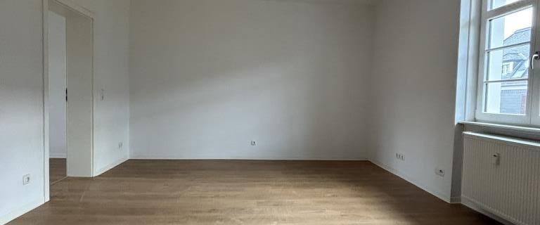 Schöne 1 - Zimmer Wohnung ab sofort zu vermieten! - Foto 1